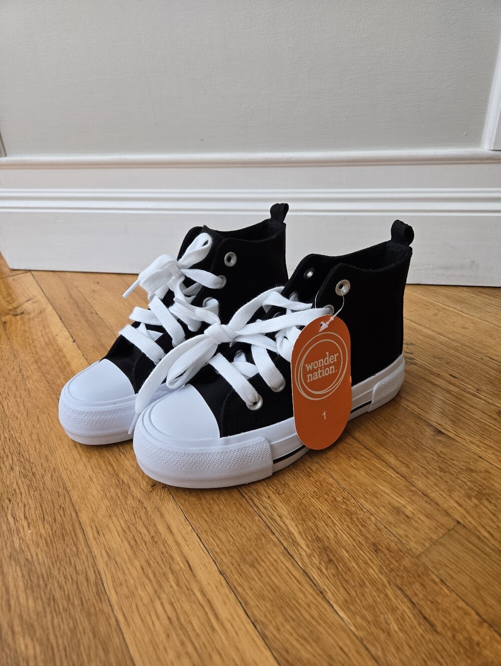 Wonder Nation Girls Sneaker with Memory Foam Support